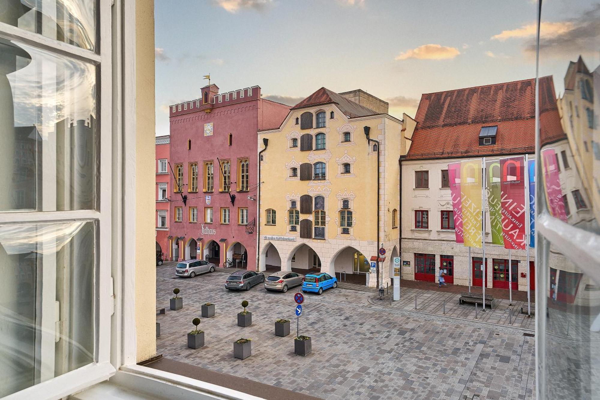 Zur Krone Neuötting Zewnętrze zdjęcie